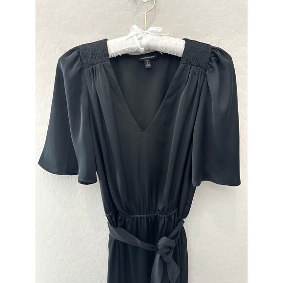 BANANA REPUBLIC | Black Midi Dress Flutter Sleeve V-Neck | Size Small Tall - Picture 2 of 7